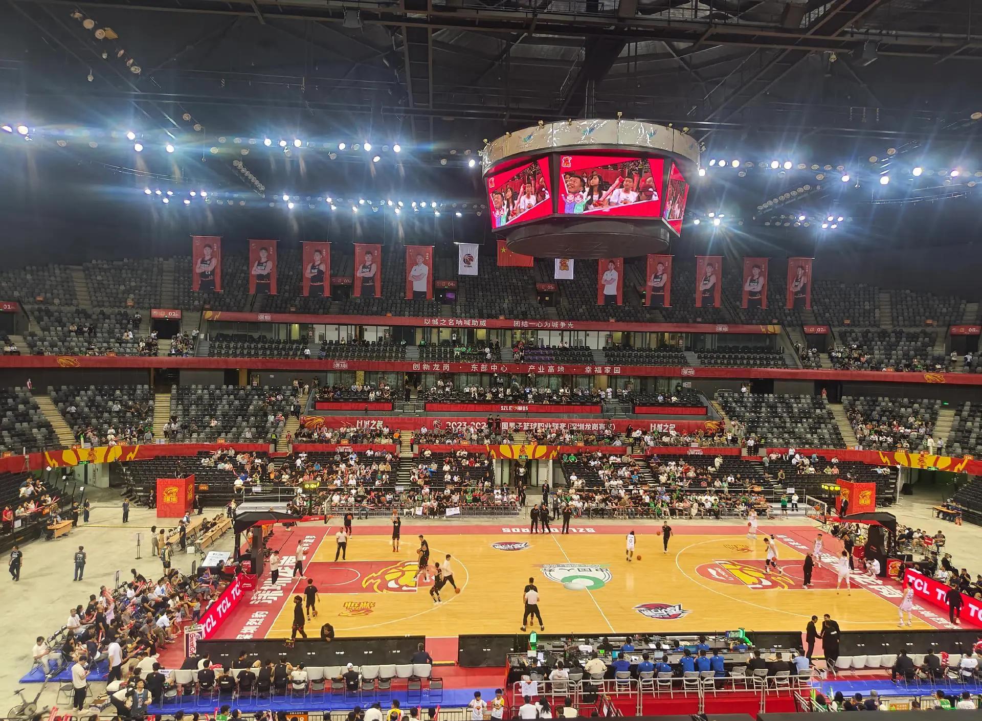 国足连续两场先掉链子 伊万最后的倔强还能坚持多久？