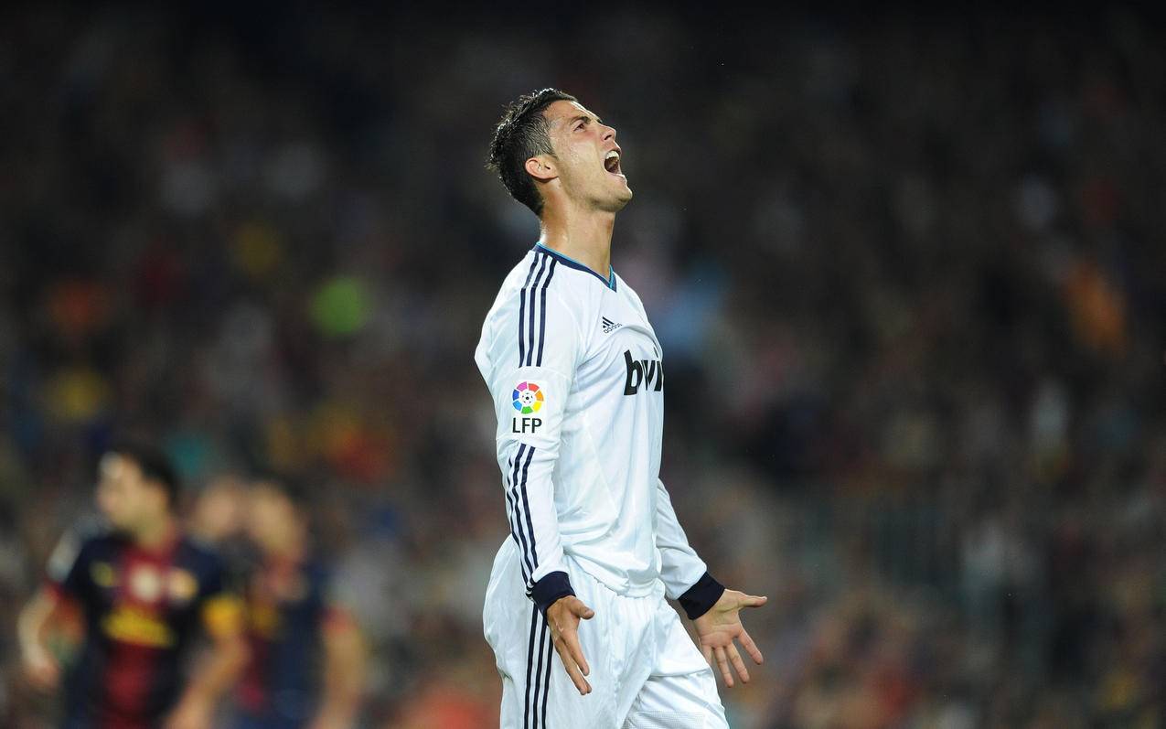 美记：公牛不会主动出击追求字母哥，倾向保留现有阵容