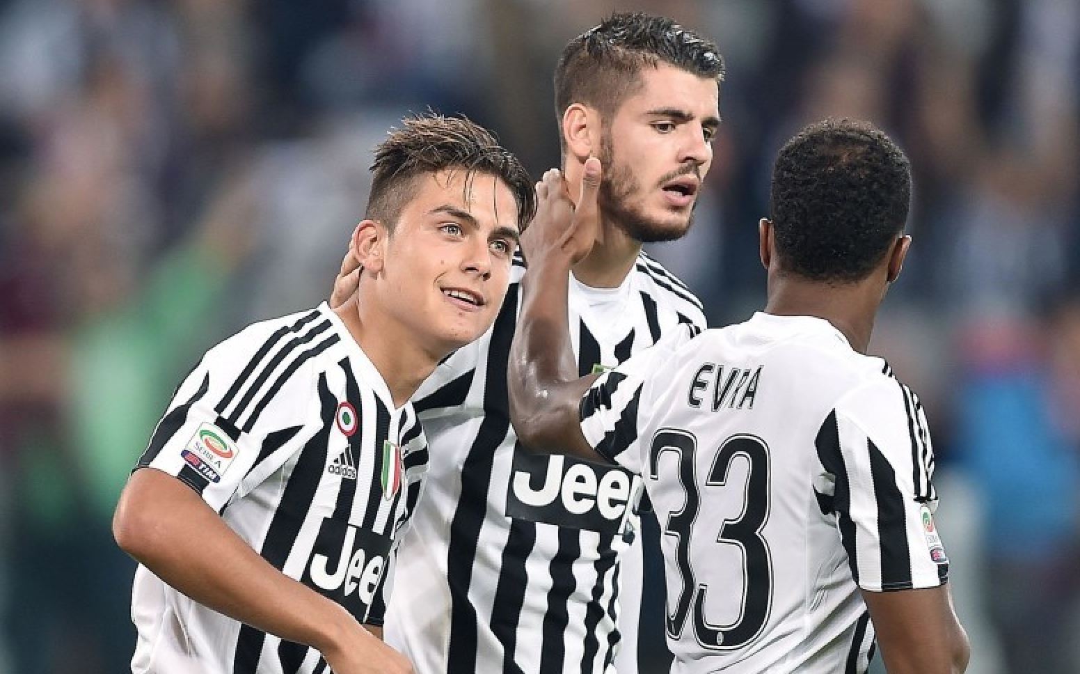 德媒：如果诺伊尔续约留队，拜仁希望明夏2000万欧出售努贝尔